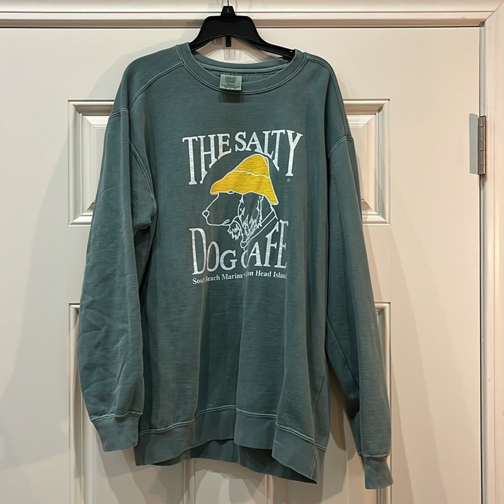 The Salty Dog Cafe Comfort Colors Crewneck Sweatshirt Womens Medium Hilton Head